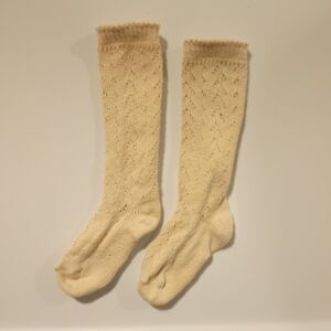 Warm Condor Cotton Crochet Knee-High Socks In Linen, Size 2